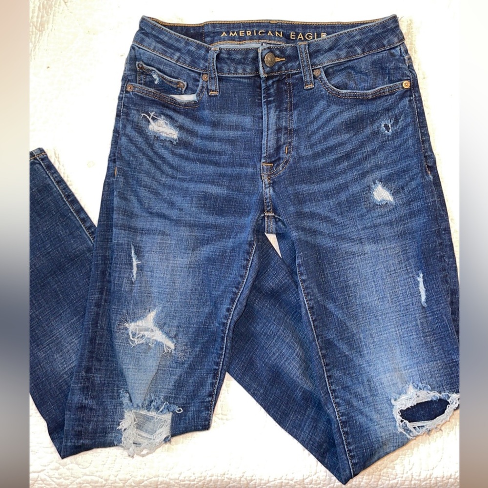 American Eagle ripped skinny jeans